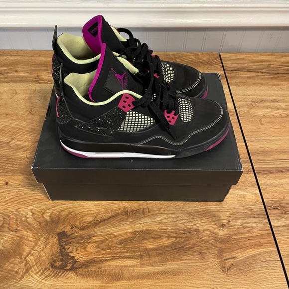 GS Jordan Retro 4 - Picture 1 of 12